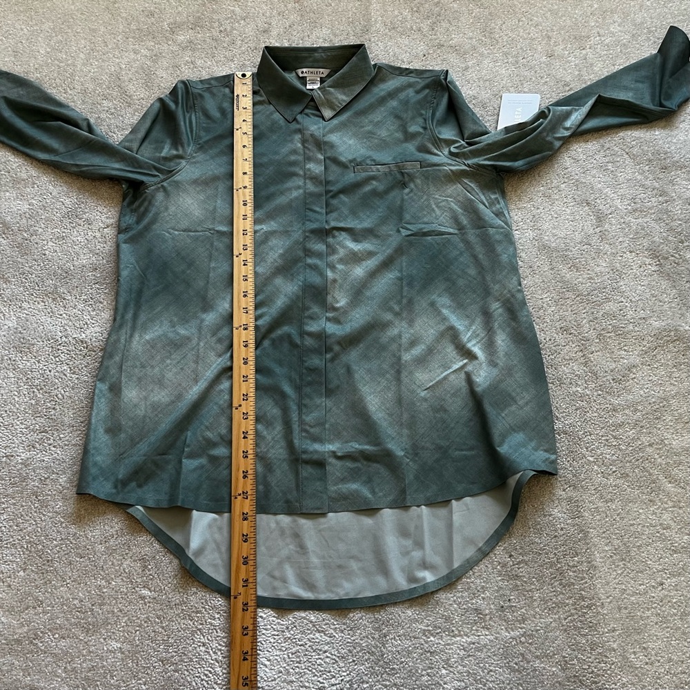 ATHLETA NWT URBANITE TOP SIZE LARGE SPORTY ACTIVE ATHLEISURE OUTDOORS - Picture 7 of 8